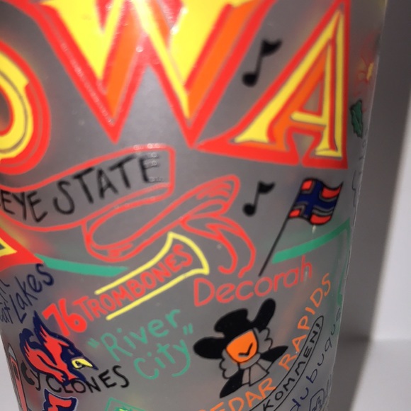 Cat studio Iowa 2004 Tumbler GUC - Picture 2 of 5